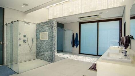 HOLIDAY HOUSE IN MARESIAS