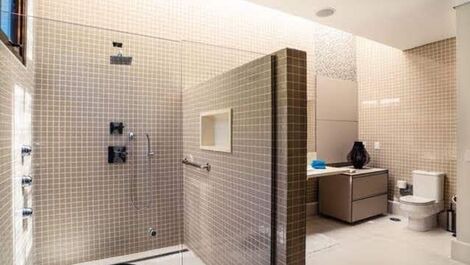 HOLIDAY HOUSE IN MARESIAS