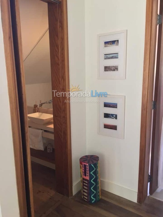 Casa para aluguel de temporada em São Sebastião (Barra do Sahy)