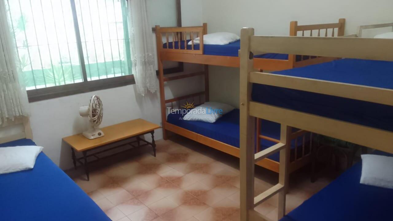 Granja para alquiler de vacaciones em Peruíbe (Ruinas do Abarebebê)