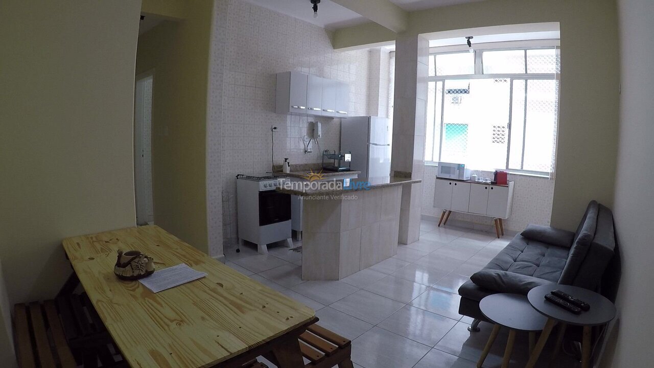 Apartamento para aluguel de temporada em Santos (Aparecida Embaré)