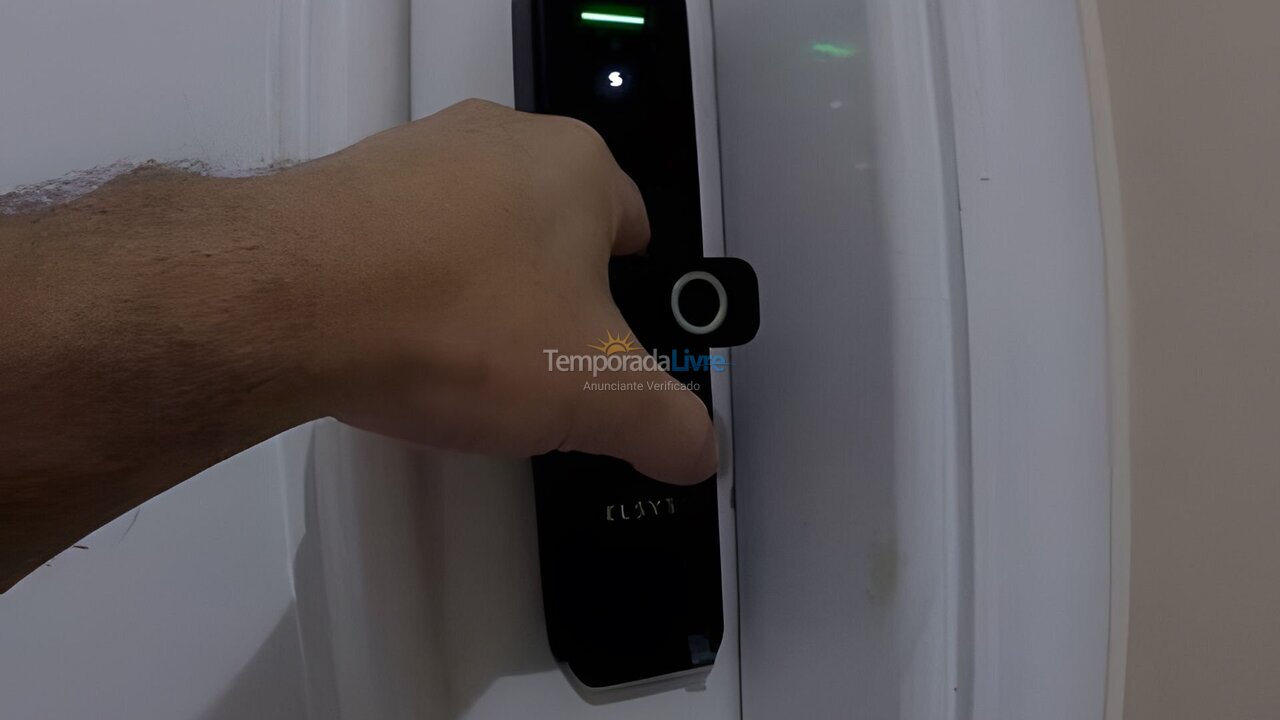 Apartamento para aluguel de temporada em Santos (Aparecida Embaré)