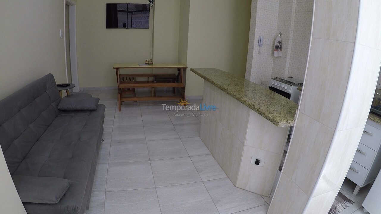 Apartamento para aluguel de temporada em Santos (Aparecida Embaré)
