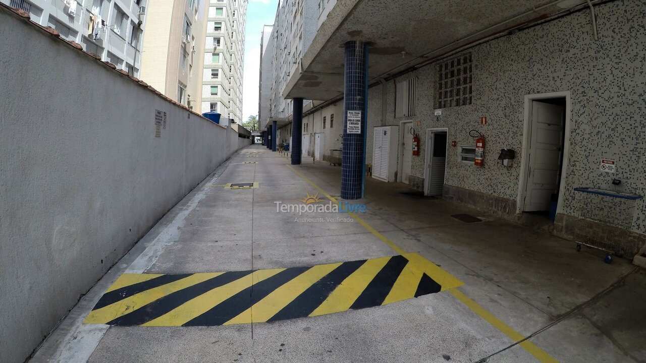 Apartamento para aluguel de temporada em Santos (Aparecida Embaré)