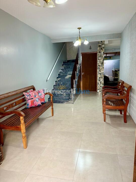 Casa para aluguel de temporada em Matinhos (Caiobá)