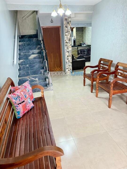 Casa para aluguel de temporada em Matinhos (Caiobá)