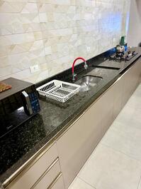 Casa perfeita, na quadra do mar, vista incrível, wi-fi, mesa de sinuca