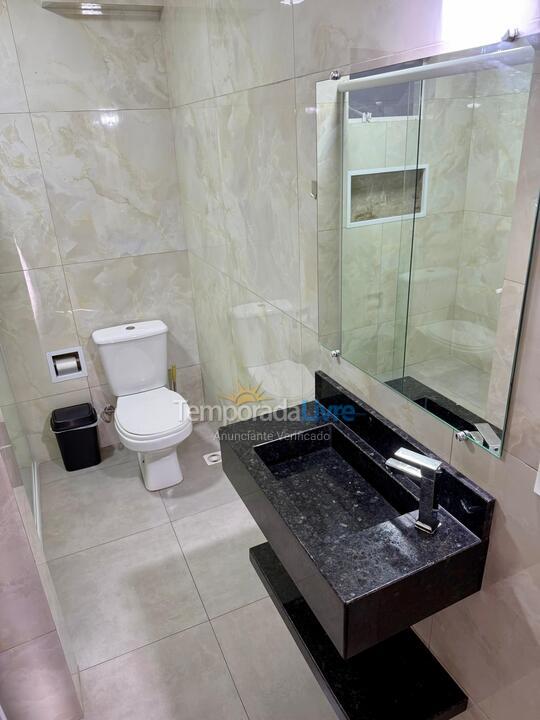 Casa para aluguel de temporada em Matinhos (Caiobá)