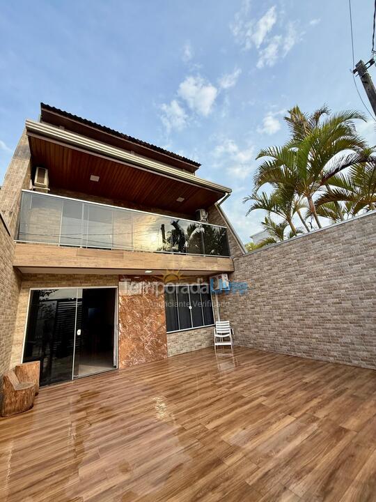 Casa para aluguel de temporada em Matinhos (Caiobá)