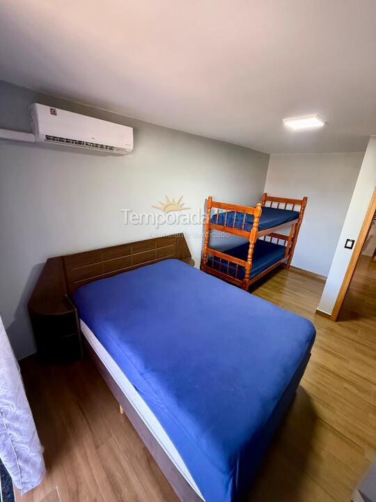 Casa para aluguel de temporada em Matinhos (Caiobá)