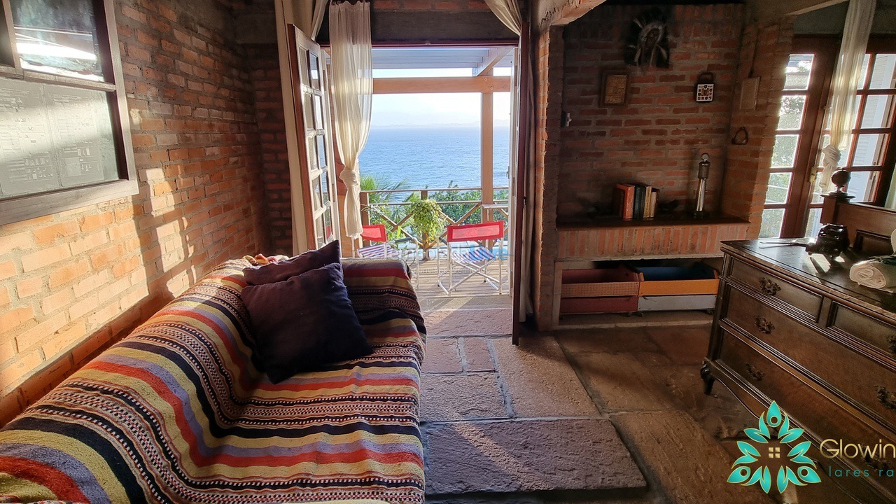 Casa para aluguel de temporada em Florianópolis (Praia de Sambaqui)