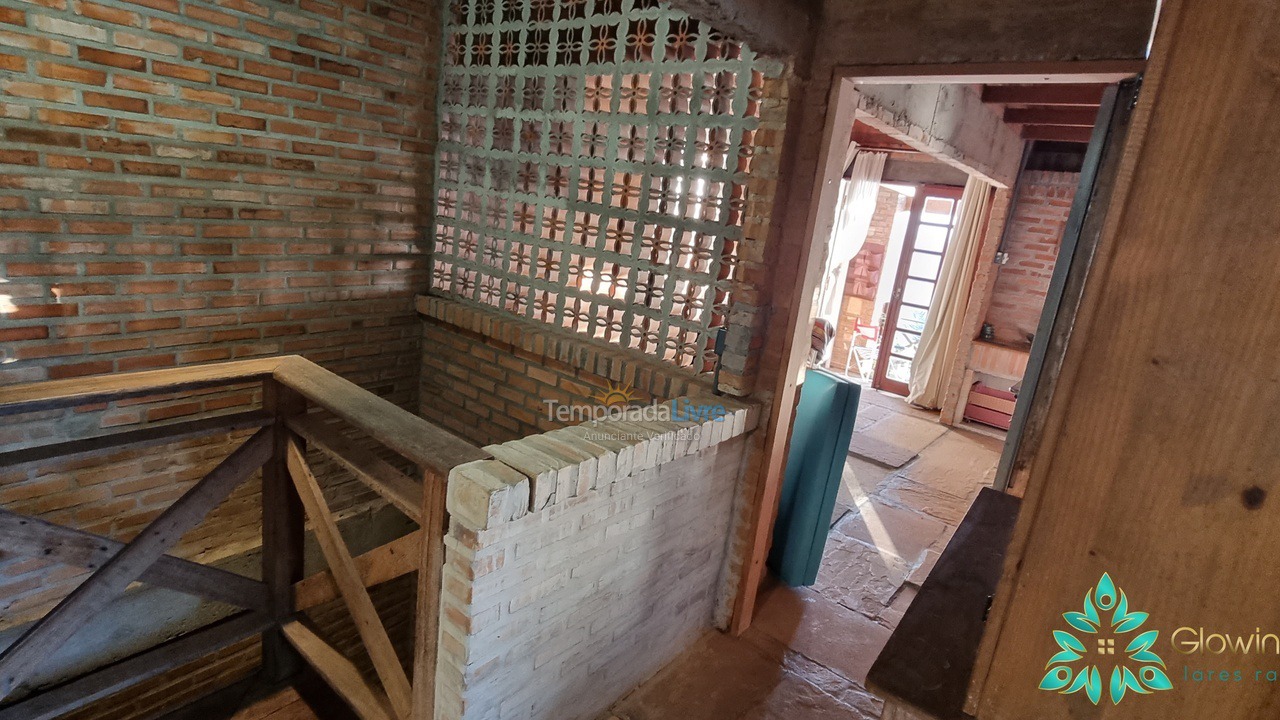 Casa para aluguel de temporada em Florianópolis (Praia de Sambaqui)