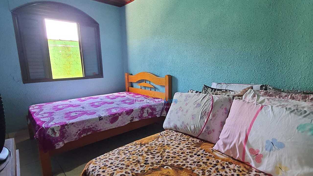 Casa para aluguel de temporada em Cidreira (Centro)