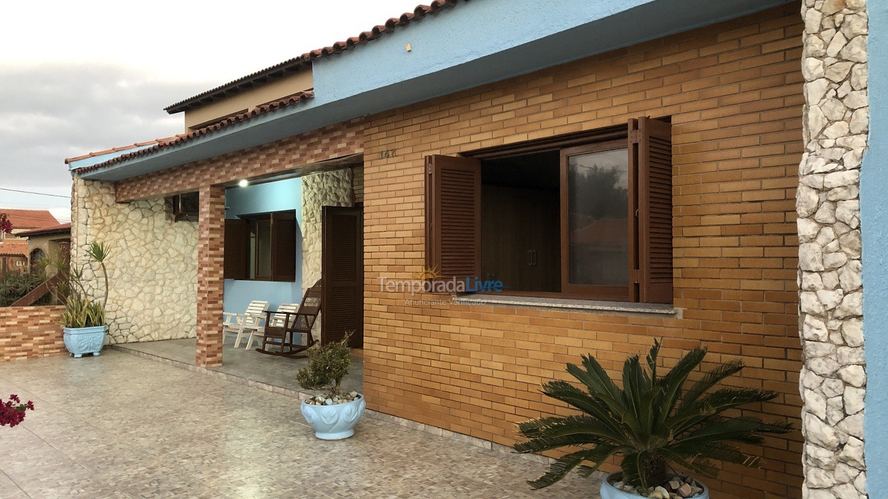 House for vacation rental in Cidreira (Centro)