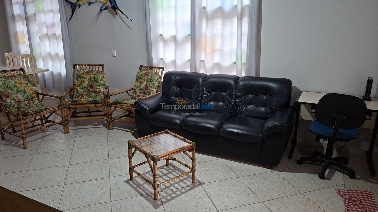 Casa para aluguel de temporada em Bertioga (Vista Linda)