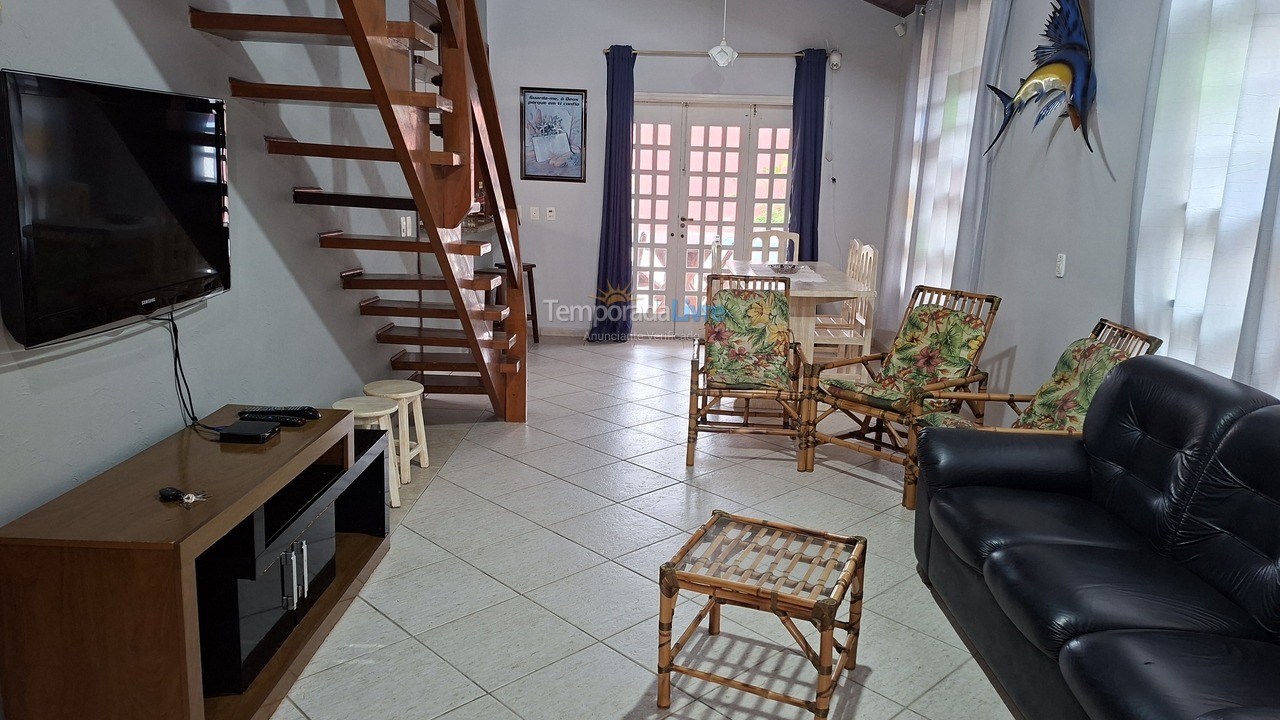 Casa para aluguel de temporada em Bertioga (Vista Linda)