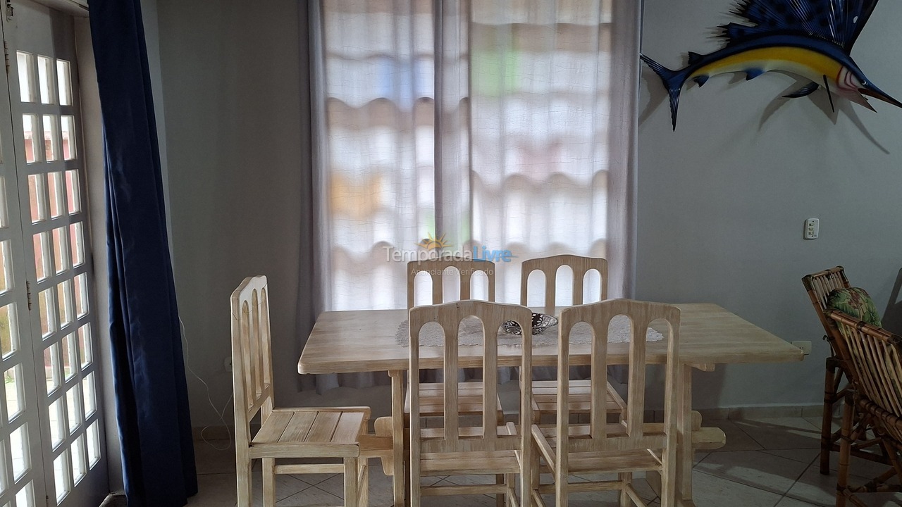 Casa para aluguel de temporada em Bertioga (Vista Linda)