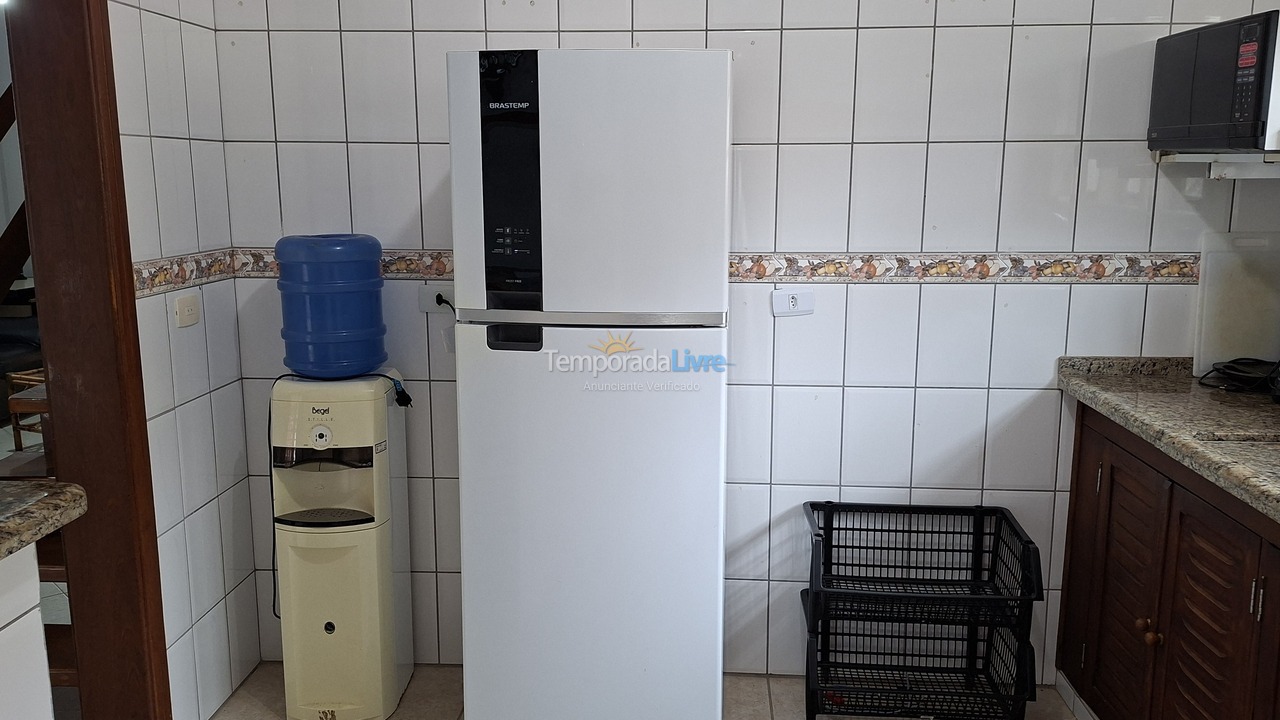 Casa para aluguel de temporada em Bertioga (Vista Linda)