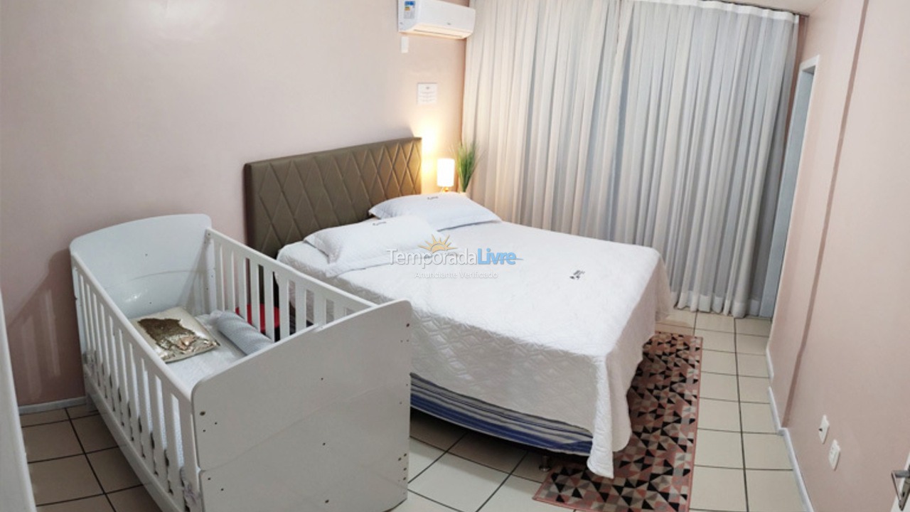 Apartamento para aluguel de temporada em Itapema (Meia Praia)