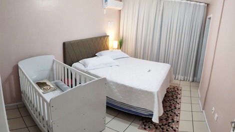 Apartamento com vista para o mar centro meia praia super confortável