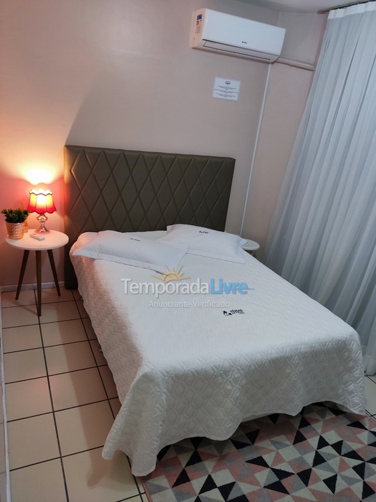 Apartamento para aluguel de temporada em Itapema (Meia Praia)