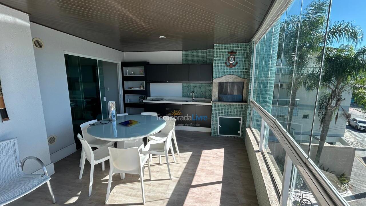 Apartamento para alquiler de vacaciones em Bombinhas (Praia de Bombas)