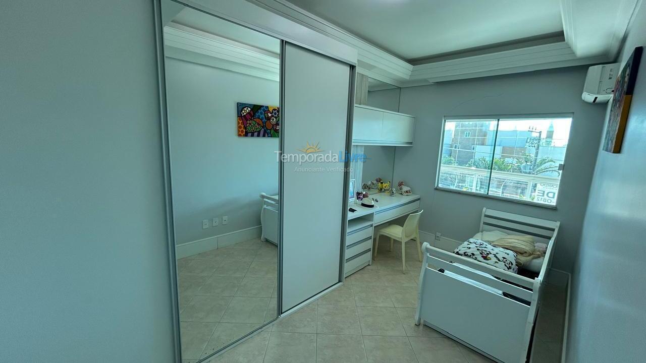 Apartamento para alquiler de vacaciones em Bombinhas (Praia de Bombas)