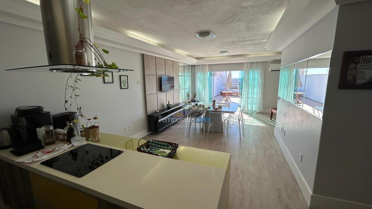 Apartamento para alquiler de vacaciones em Bombinhas (Praia de Bombas)