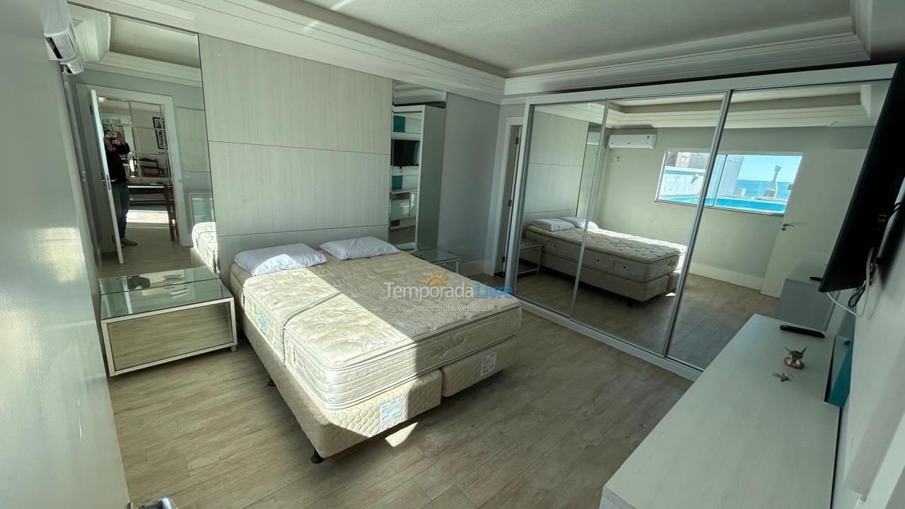 Apartamento para alquiler de vacaciones em Bombinhas (Praia de Bombas)