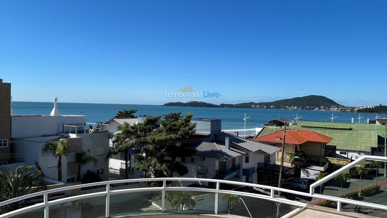 Apartamento para alquiler de vacaciones em Bombinhas (Praia de Bombas)