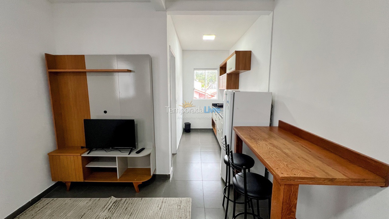 Apartamento para aluguel de temporada em Florianópolis (Ponta das Canas)