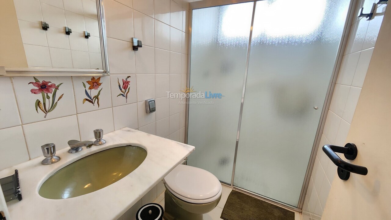 Apartment for vacation rental in Guarujá (Enseada)