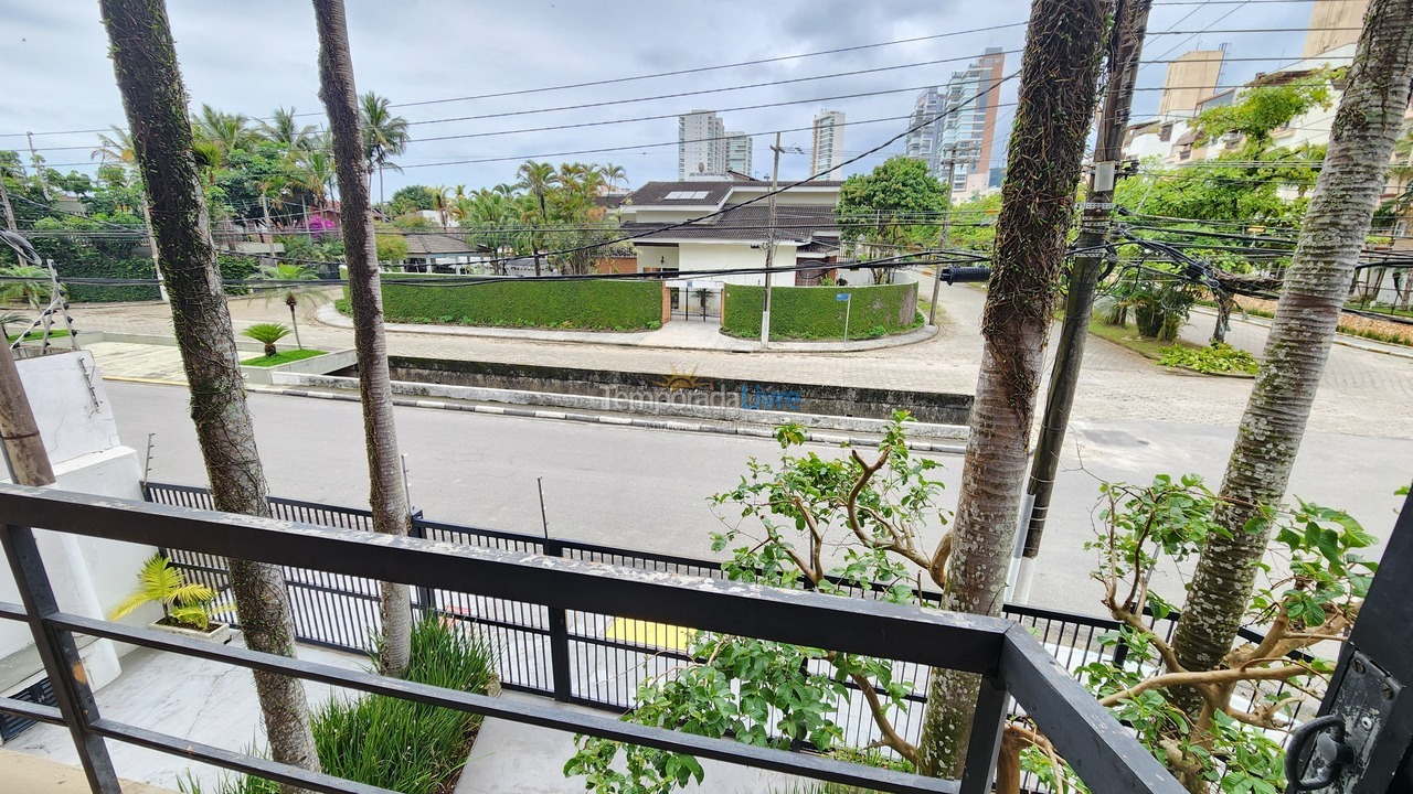 Apartment for vacation rental in Guarujá (Enseada)