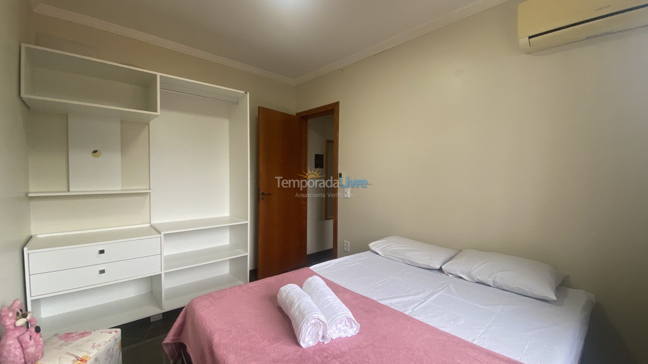 Apartamento para aluguel de temporada em Bombinhas (Canto Grande)