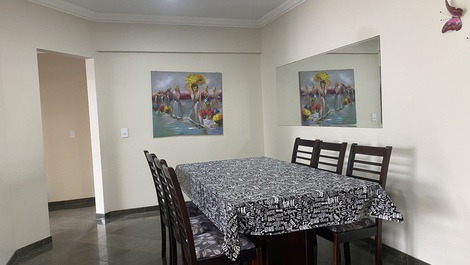 Apartamento em Canto Grande a 200 m. do mar - Bombinhas