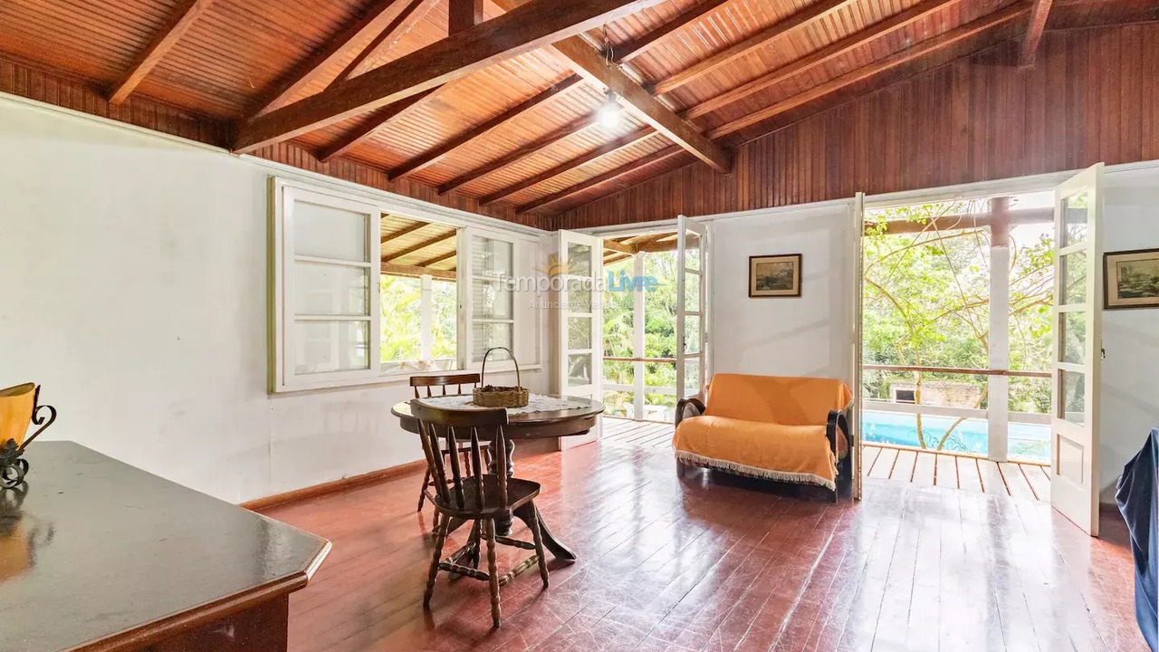Granja para alquiler de vacaciones em Mogi das Cruzes (Vila Partenio)
