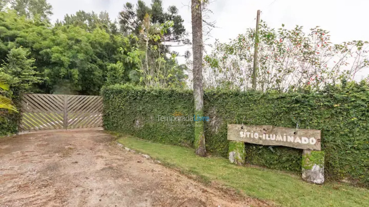 Granja para alquiler de vacaciones em Mogi das Cruzes (Vila Partenio)