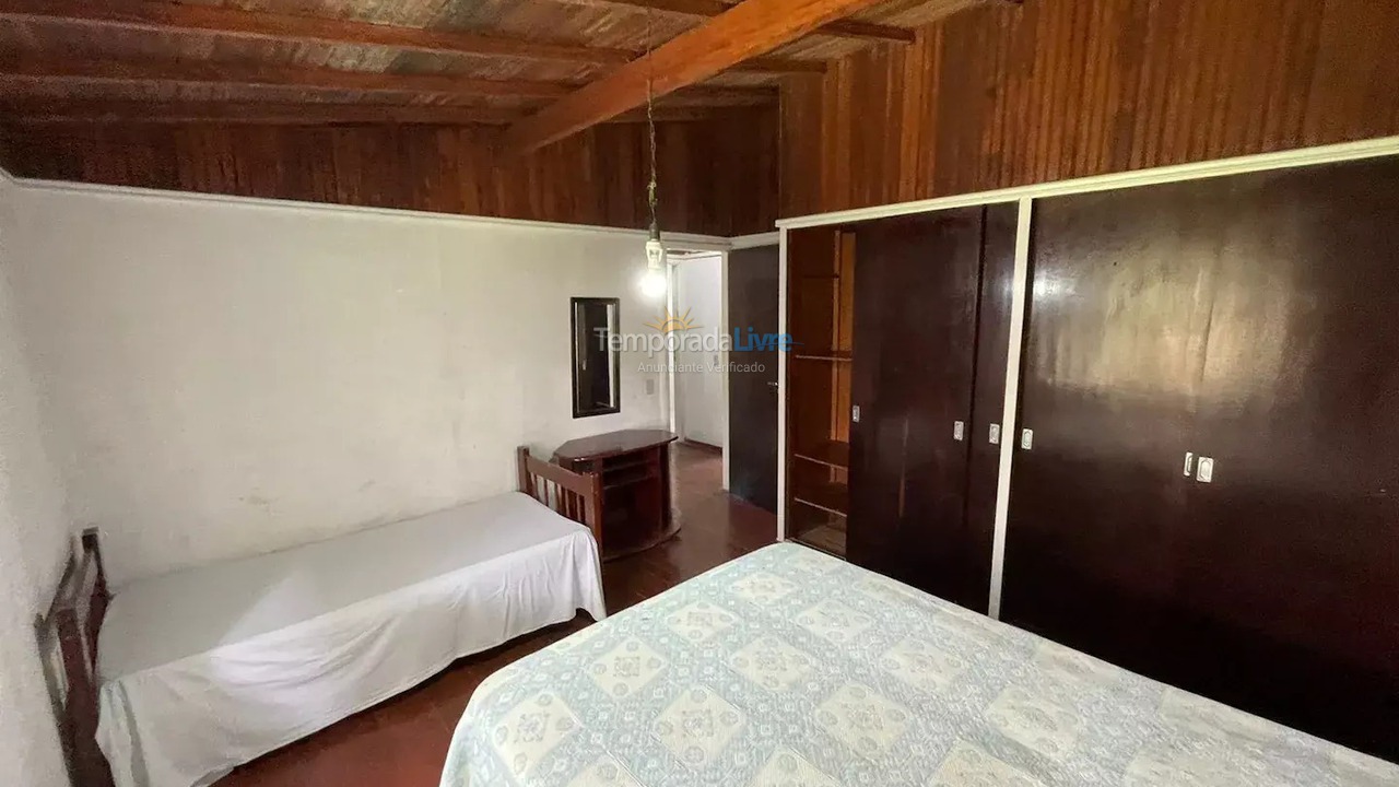 Granja para alquiler de vacaciones em Mogi das Cruzes (Vila Partenio)