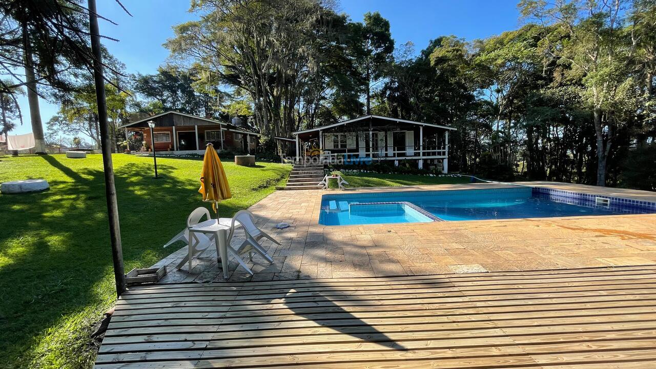 Granja para alquiler de vacaciones em Mogi das Cruzes (Vila Partenio)