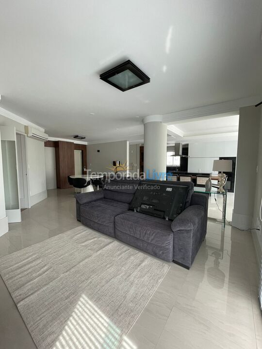 Apartment for vacation rental in Balneário Camboriú (Barra Sul)