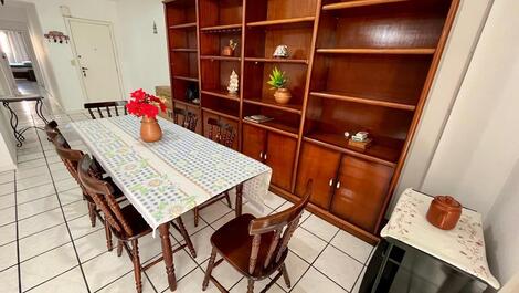 Amplio apartamento cerca del centro comercial Russi &amp; Russi