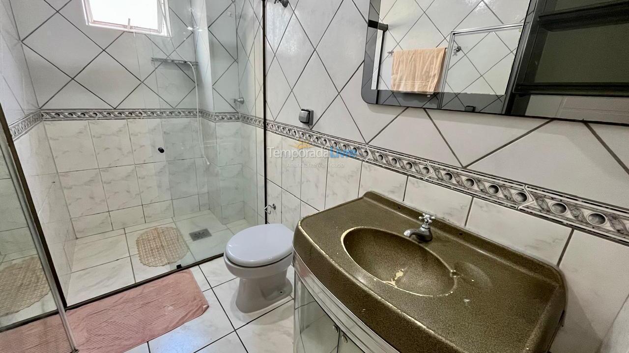 Apartamento para alquiler de vacaciones em Itapema (Meia Praia)