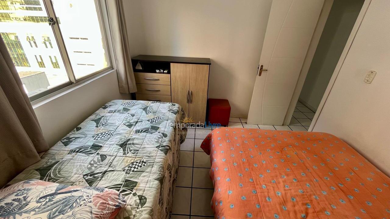 Apartamento para alquiler de vacaciones em Itapema (Meia Praia)
