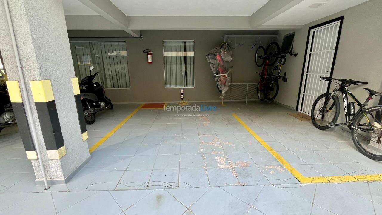 Apartamento para alquiler de vacaciones em Itapema (Meia Praia)