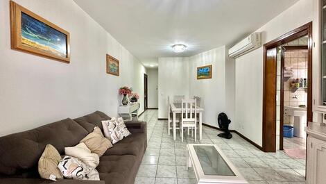 Apartamento a media cuadra de la playa - vista al mar - alquiler directo con el propietario.