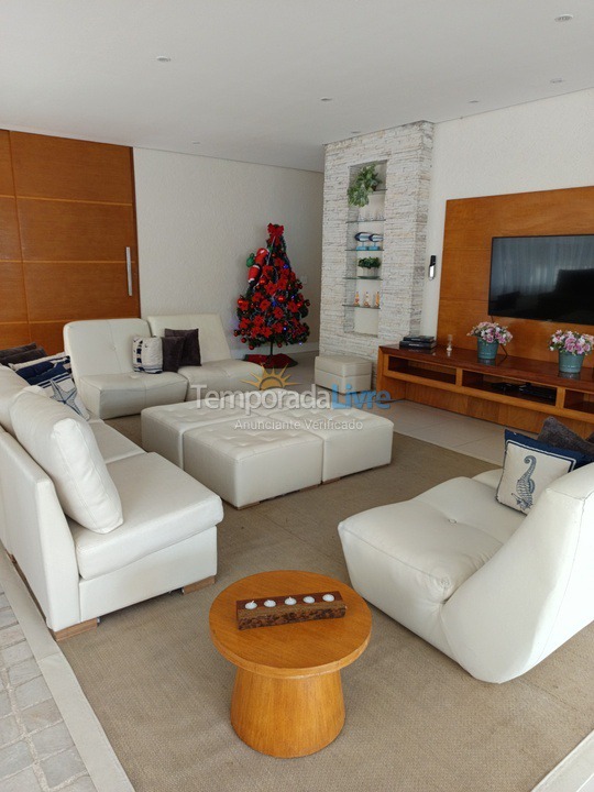 Apartamento para aluguel de temporada em Guarujá (Astúrias)
