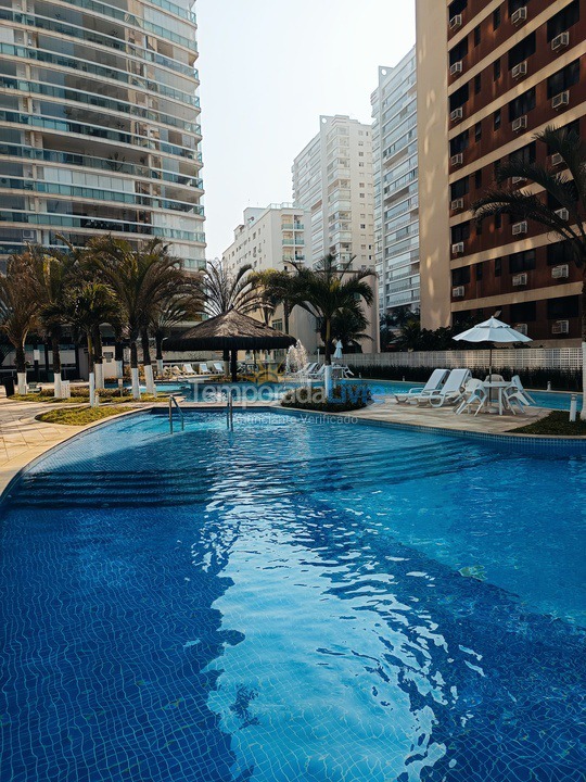 Apartamento para aluguel de temporada em Guarujá (Astúrias)