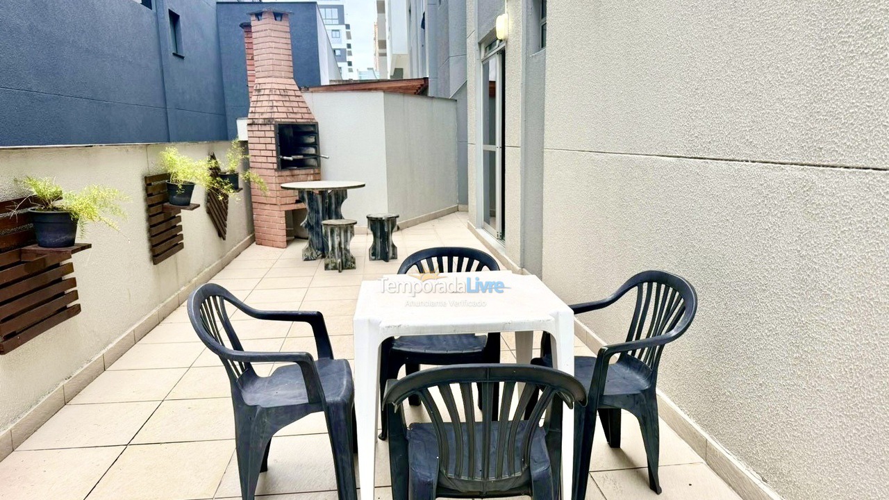 Apartamento para alquiler de vacaciones em Bombinhas (Praia de Bombas)