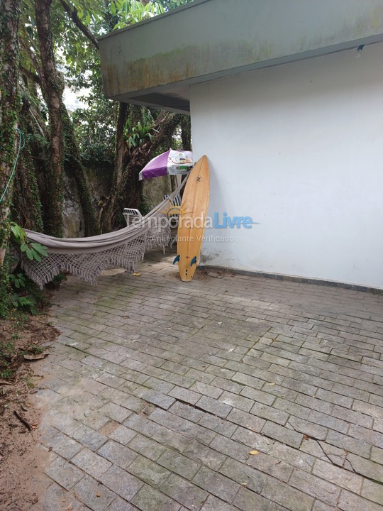 Casa para aluguel de temporada em Guarujá (Enseda)