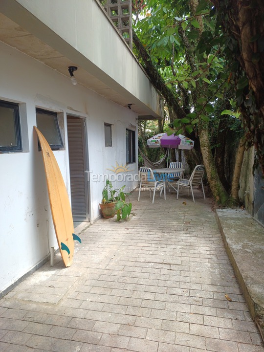 Casa para aluguel de temporada em Guarujá (Enseda)